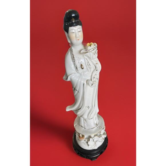 Vintage Asian Chinese Goddess QUAN YIN White Porcelain Statue Figurine 10" Tall - Picture 5 of 5